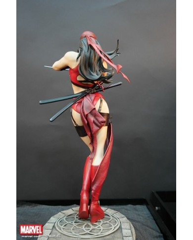 Premium Collectibles: Elektra Statue (Comics Version)