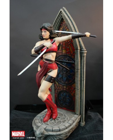 Premium Collectibles: Elektra Statue (Comics Version)