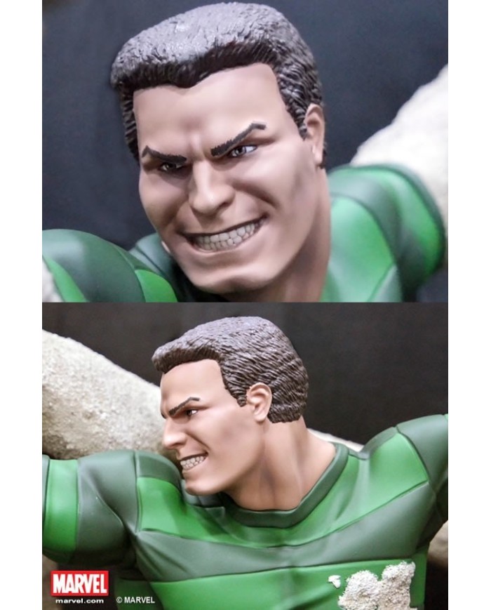 Premium Collectibles: Sandman Statue (Comics Version)