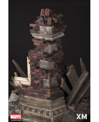 Premium Collectibles: Vulture Statue