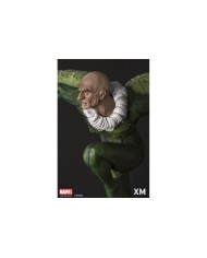 Premium Collectibles: Vulture Statue