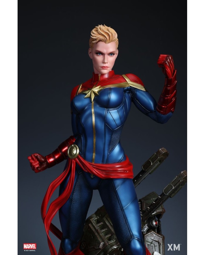 Captain Marvel Premium Collectibles