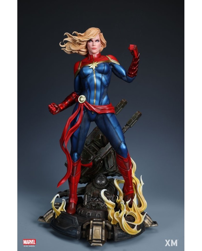 Captain Marvel Premium Collectibles