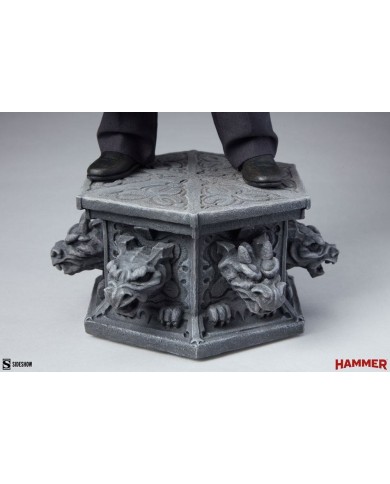 Van Helsing (Peter Cushing) - Dracula Estatua Premium Format