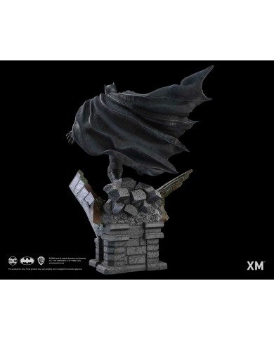 Batman: The Dark Knight Returns 1:6