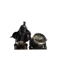 Batman and Bat-Signal Collectible Set by Hot Toys Movie Masterpiece Series - The Batman