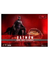 Batman and Bat-Signal Collectible Set by Hot Toys Movie Masterpiece Series - The Batman