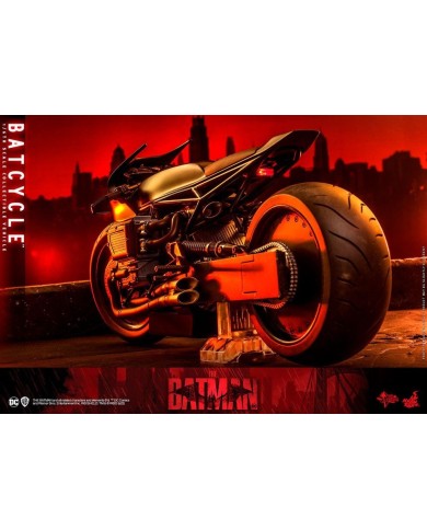 Batcycle Sixth Scale Figure Accessory by Hot Toys Movie Masterpiece Series - The Batman