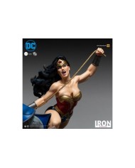 Wonder Woman Vs Darkseid Diorama 1/6 - DC Comics by Ivan Reis