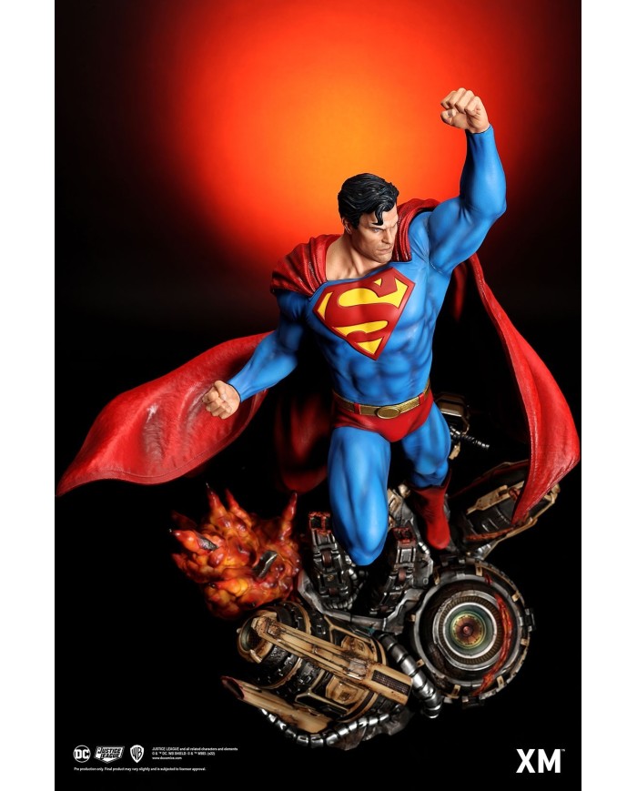 Superman - Classic - 6th Scale DC Comics Premium Collectibles statue