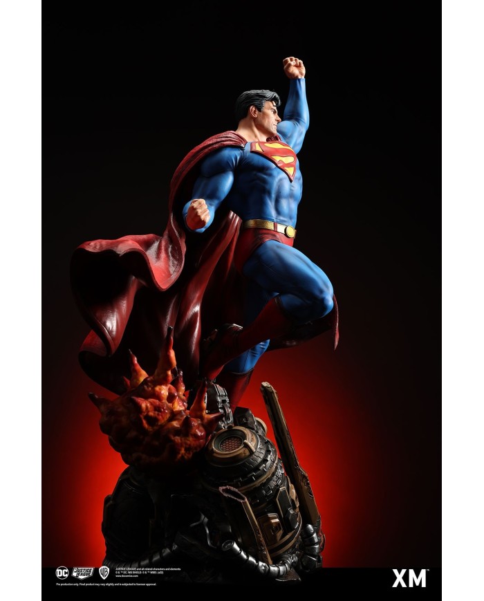 Superman - Classic - 6th Scale DC Comics Premium Collectibles statue