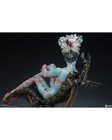 Frankie Reborn - Olivia De Berardinis Estatua