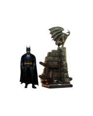 Batman (1989) Deluxe Version Sixth Scale Figure by Hot Toys