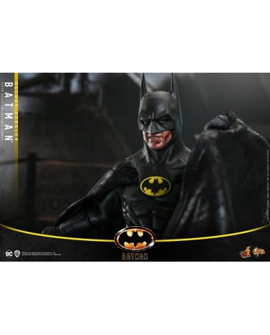 Batman (1989) Deluxe Version Sixth Scale Figure by Hot Toys