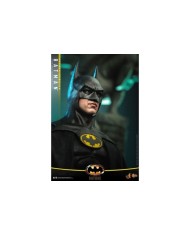 Batman (1989) Deluxe Version Sixth Scale Figure by Hot Toys
