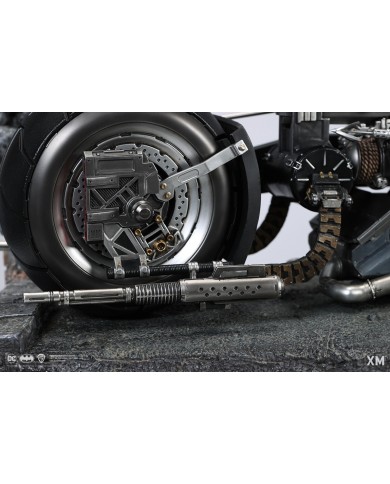 Batman: White Knight (Batcycle Edition) 1/4 Premium Collectibles Statue