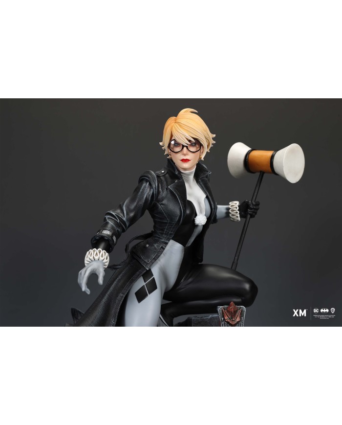 Harley Quinn (Batman: White Knight) - Stealth Version 1/4 Scale Premium Collectibles Statue