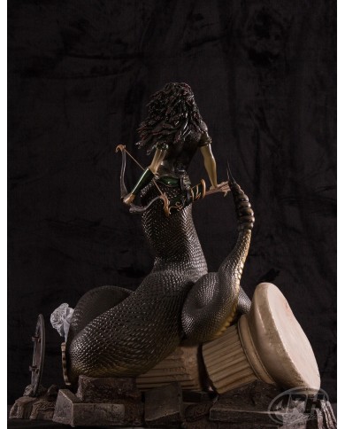 MEDUSA CURSE OF BEAUTY Polystone Statue ARH