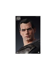 Superman Black Suit Version Regular Edition DC Comics Estatua 1/3