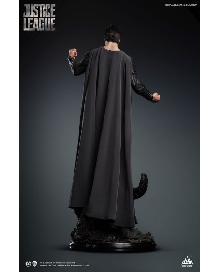 Superman Black Suit Version Regular Edition DC Comics Estatua 1/3