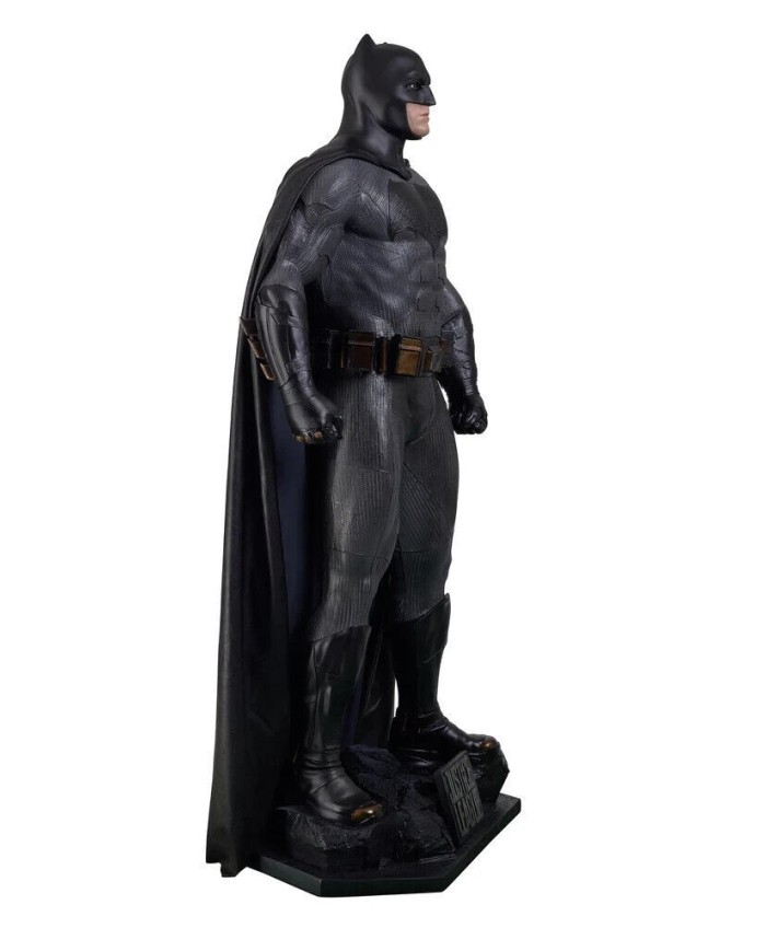 Justice League – Batman Classic (licensed figure)
