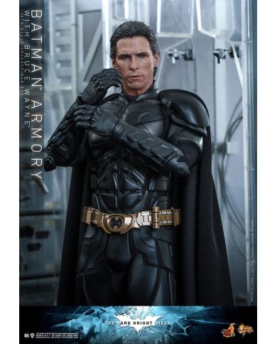 Batman Armory with Bruce Wayne El caballero oscuro: La leyenda renace Figuras y Diorama Movie Masterpiece 1/6