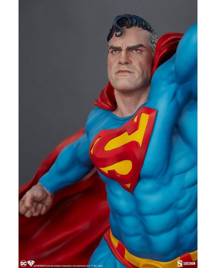 Superman DC Comics Estatua Premium Format