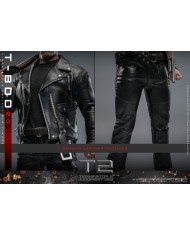 T-800 Battle 2.0 Terminator 2 Figura 1/6 Movie Masterpiece
