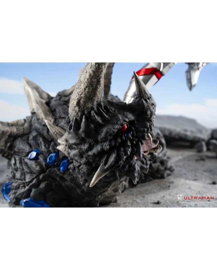 Ultraman vs Black King 1/4 Scale Exclusive Edition Statue