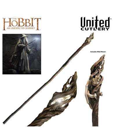 UC3107 The Hobbit: Officially Licensed Illuminated Staff of the Wizard Gandalf