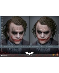 The Joker (Bank Robber Version) El Caballero oscuro Figura DX 1/6