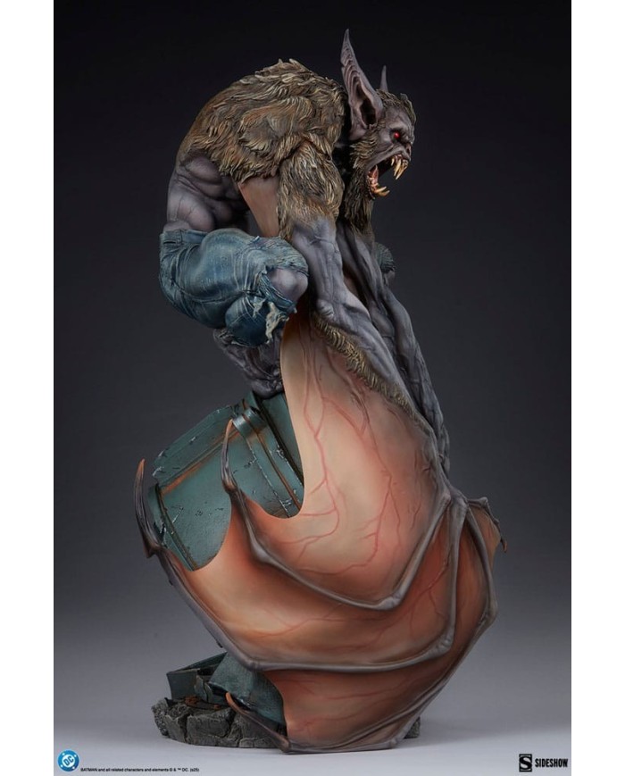 Man-Bat Premium Format DC Comics Batman Estatua