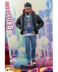 Miles Morales Spider-Man: Cruzando el Multiverso Figura Movie Masterpiece 1/6