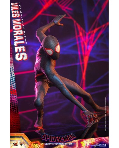 Miles Morales Spider-Man: Cruzando el Multiverso Figura Movie Masterpiece 1/6