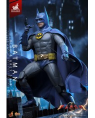 Batman (Blue & Grey Suit) Limited Edition Hot Toys Exclusive The Flash Movie Masterpiece Action Figure 1/6