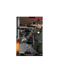 Tony Stark (Mech Test Deluxe Version) Iron Man