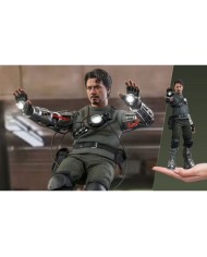 Tony Stark (Mech Test Deluxe Version) Iron Man
