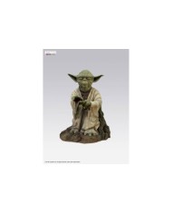 Yoda on Dagobah Star Wars Episode V Elite Collection